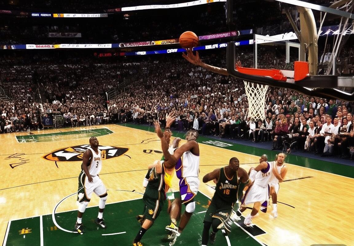 2012年NBA经典对决：雄鹿vs湖人巅峰之战回顾